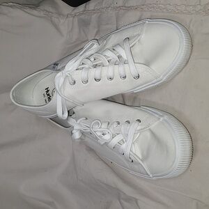 Hurley Size  10M Carrie White Canvas Sneakers New Women's Shoes Preowned